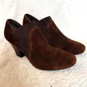 Vaneli Suede Ankle Boots